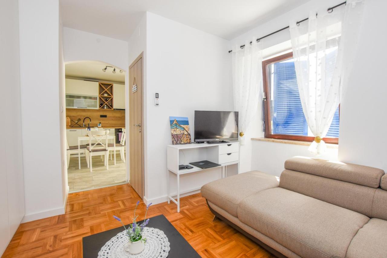 Apartment Sidro Pag Town Buitenkant foto