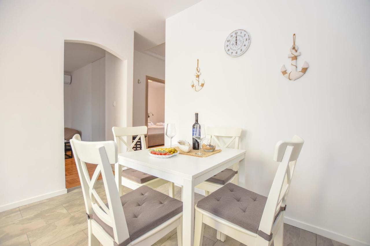 Apartment Sidro Pag Town Buitenkant foto