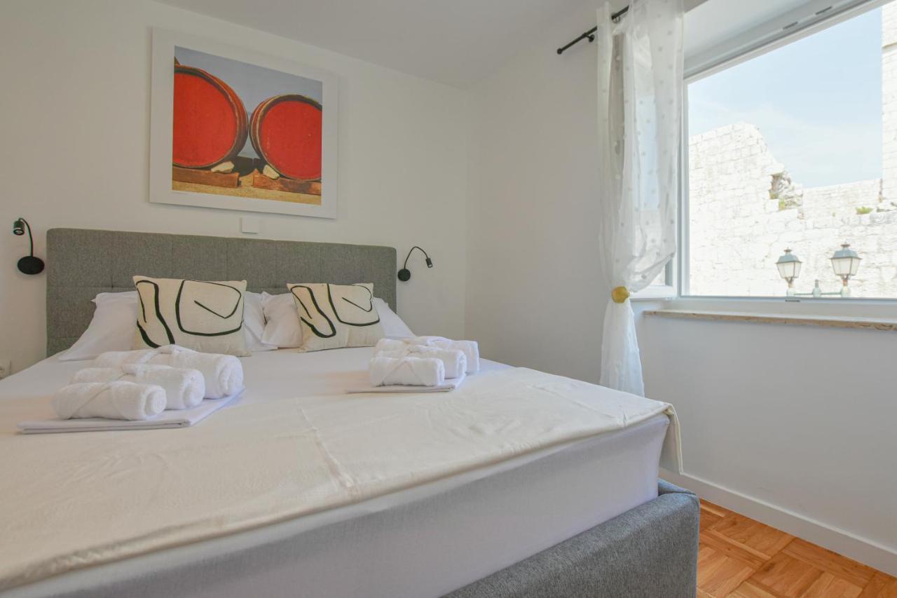 Apartment Sidro Pag Town Buitenkant foto